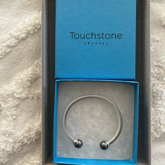 Swarovski Touchstone With a Twist Bracelet Dark Gray Pearl - Picture 3 of 4